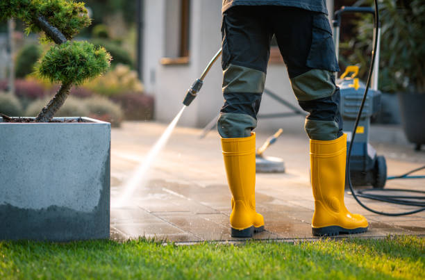 Why Choose Our Certified Pressure Washing Experts for Your Project Needs in Somerset, KY?